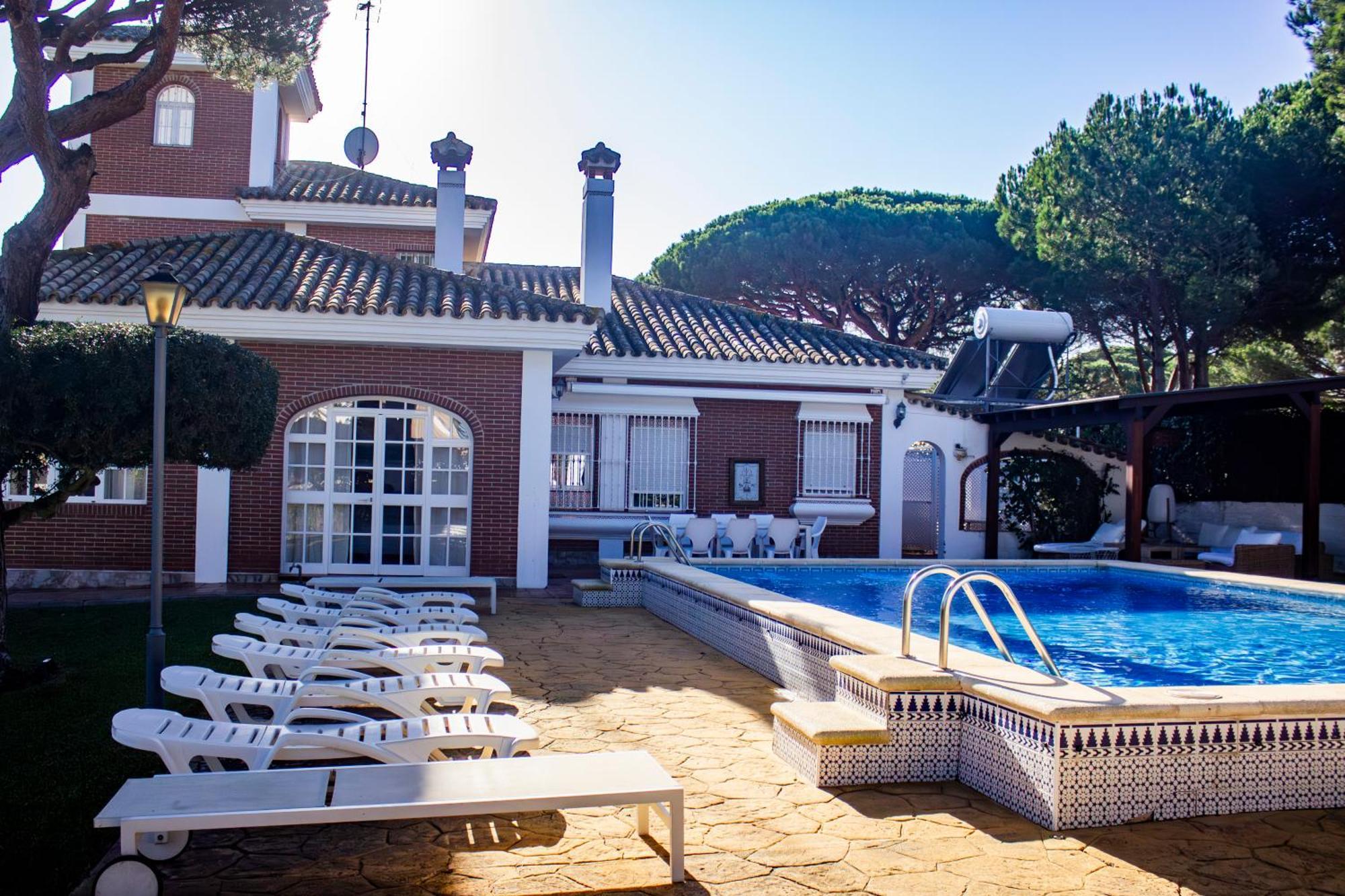 Luxury Style Villa Aurora Роче Екстериор снимка